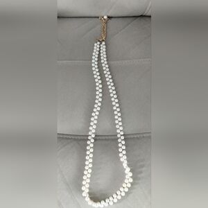 Elegant White Pearl Necklace